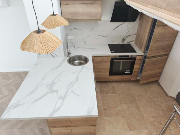 Spéracèdes (06530) NOUVEAU - Maison de Village Rénovée avec Jardin et Vue Mer