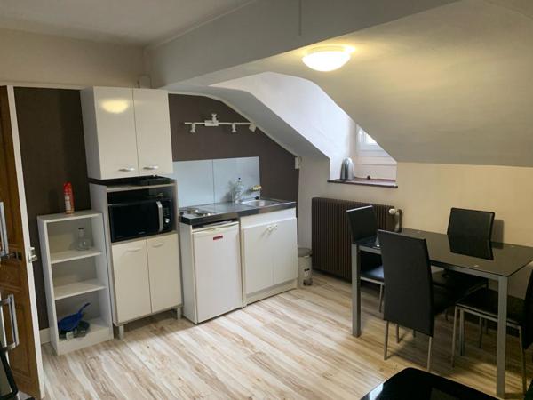 Location
                Appartement23 m² - 2 Pièces -
                    OYONNAX (1100)