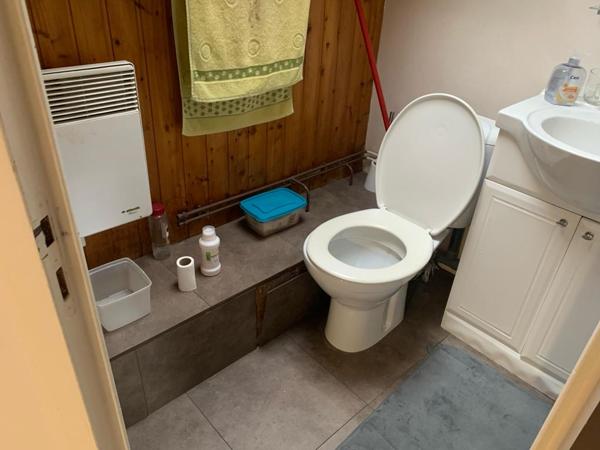 Location
                Appartement23 m² - 2 Pièces -
                    OYONNAX (1100)