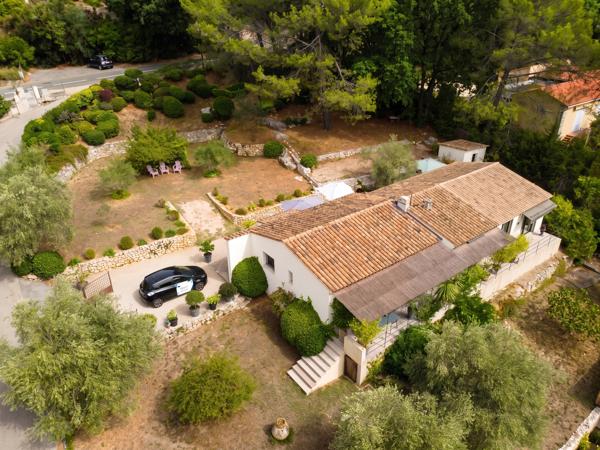 Maison à vendre à Valbonne (06560) - Alpes-Maritimes
