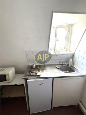 Appartement à vendre Paris 15eme - 1 pièces, 7m² avec 0 chambre(s) à 65 000€ - AJP Immobilier Paris 15 - Agence Grenelle