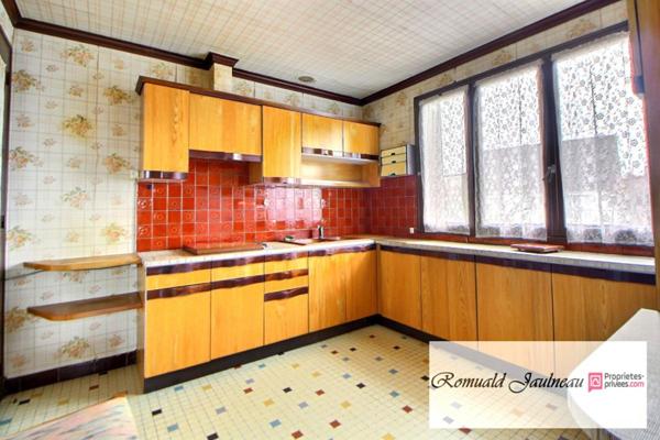 Maison à rénover à Brou 69 m2