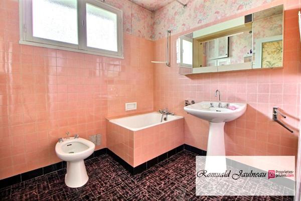 Maison à rénover à Brou 69 m2