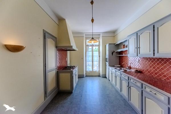 Maison à vendre |  Moissac |  10 pièces | 385 m²