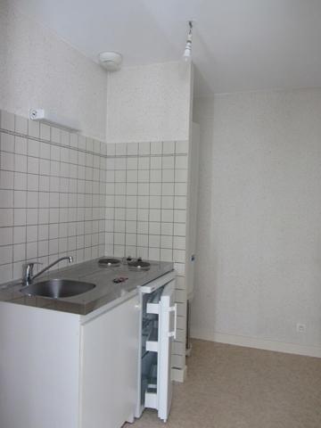Appartement * 1 Pièces * 27 M² * 19200 Ussel * 351  € * 30  € * 381  €