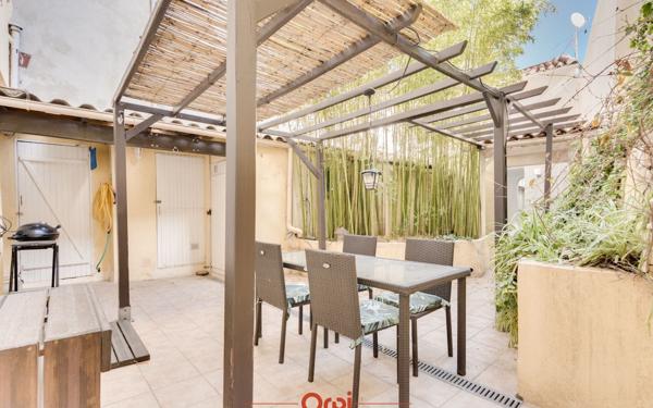 Maison à vendre    4 pièces • 98 m2 Marseille 5