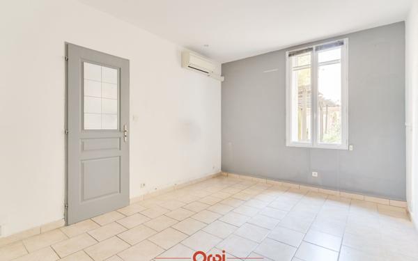 Maison à vendre    4 pièces • 98 m2 Marseille 5