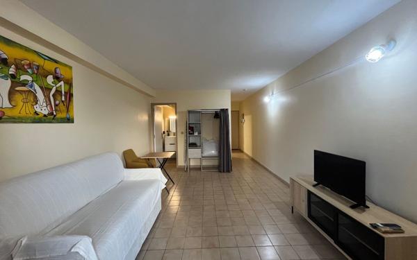 Appartement à louer    1 pièce • 29,54 m2 Schoelcher