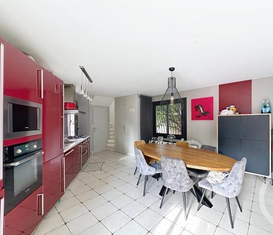 Antibes : Rare , maison, 2 chambres, piscine