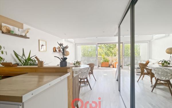 Appartement à vendre    2 pièces • 44 m2 Lyon 3