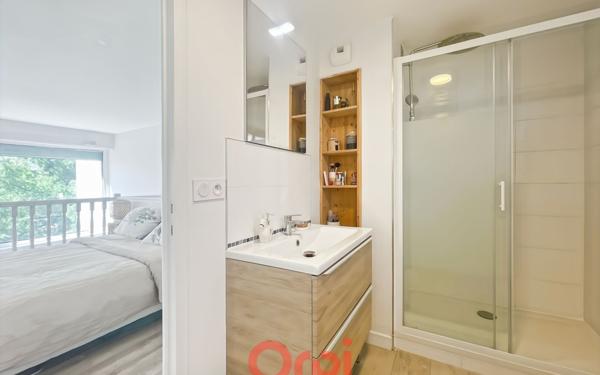 Appartement à vendre    2 pièces • 44 m2 Lyon 3