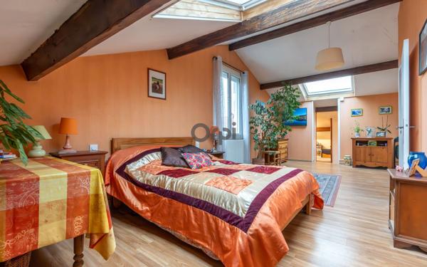 Maison à vendre    4 pièces • 73,49 m2 Joinville-le-Pont