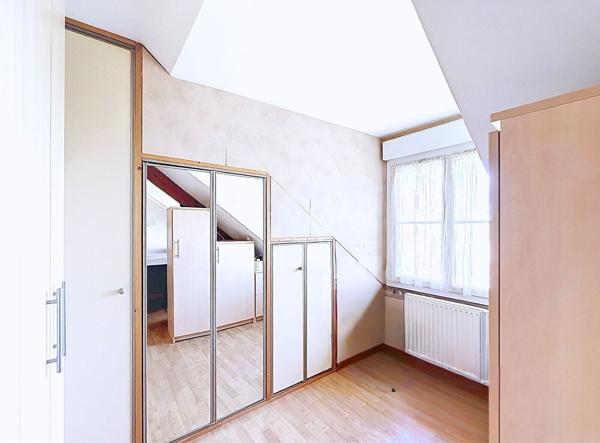 À VENDRE PALAISEAU CAMILLE CLAUDEL LES TERRES ROUGES /MAISON 6 PIÈCES 145 M² / 4 CHAMBRES /DPE B /GARAGE 3 VOITURES