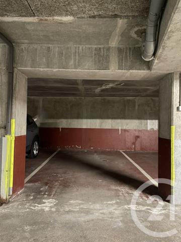 Parking à vendre  13 m 2   PARIS  - 75016
