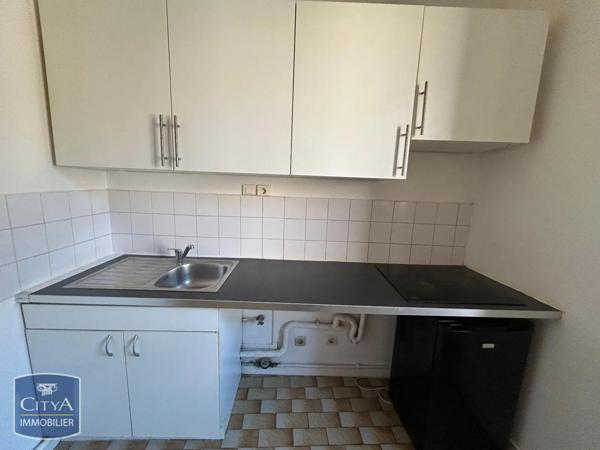 Appartement à louer 1 pièce 33.31m²