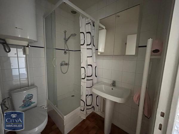 Appartement à louer 1 pièce 33.31m²