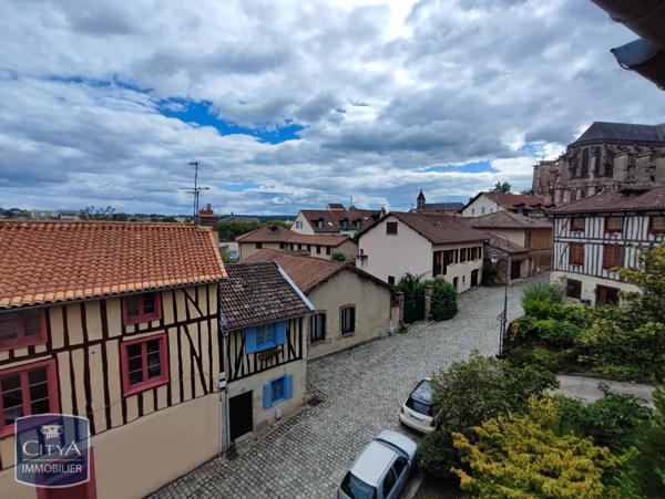 Appartement à louer 2 pièces 59.96m²