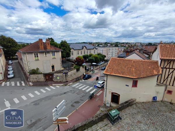 Appartement à louer 2 pièces 59.96m²