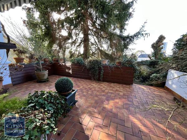 Vente maison 7 pièces de 166m²