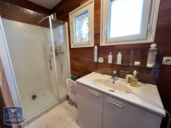 Vente maison 7 pièces de 166m²