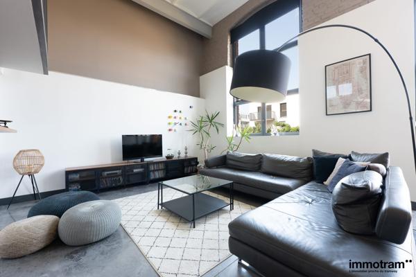 Vente Loft 141m 2 - 3 chambre(s) - Roubaix, Hôpital Victor Provo • Réf. VA27340