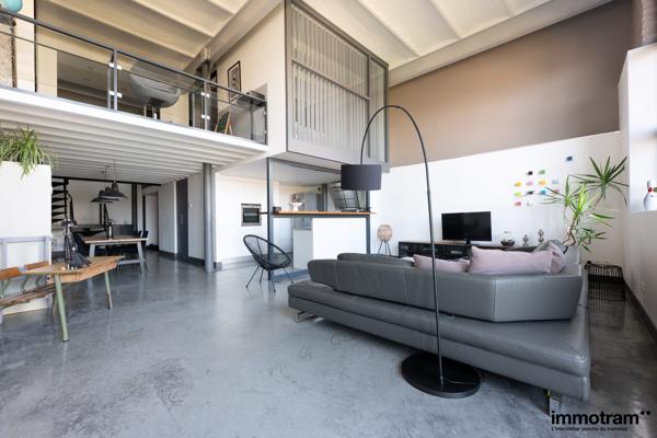 Vente Loft 141m 2 - 3 chambre(s) - Roubaix, Hôpital Victor Provo • Réf. VA27340