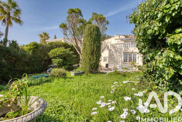 Maison à vendre 4 pièces 158 m² Saint-Raphaël