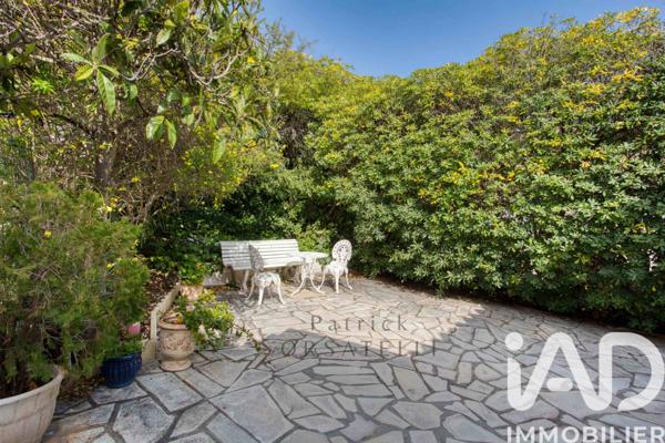 Maison à vendre 4 pièces 158 m² Saint-Raphaël