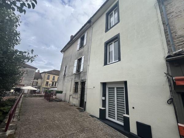 Maison à vendre |  Châlus |  3 pièces | 65 m²