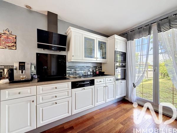 Maison à vendre 7 pièces 140 m² Mantes-la-Ville