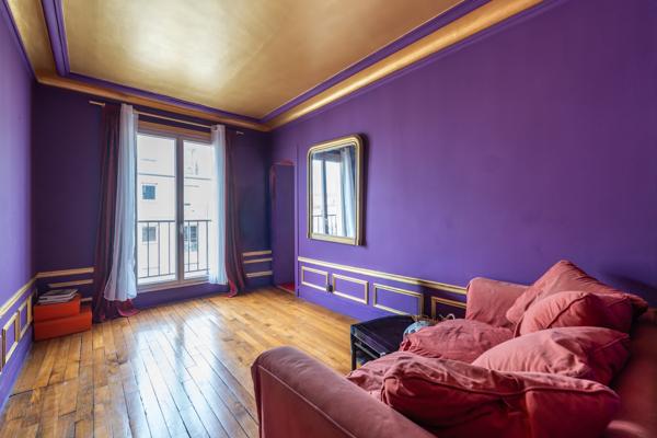 Appartement
         2 pièces
        - 48 m² Exclusivité 320 000 € *