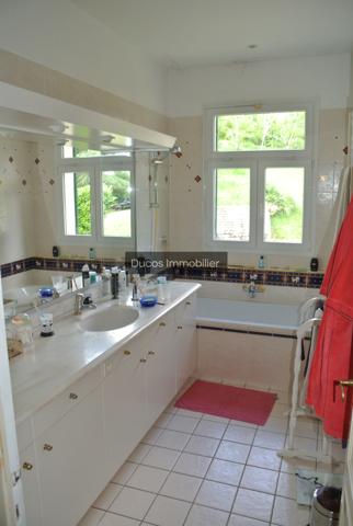 MAISON au clame et vue dégagée