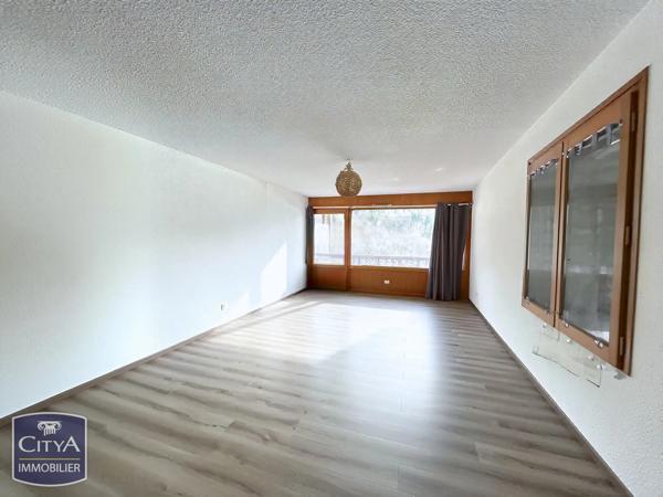 Appartement à vendre 2 pièces 44.67m² Les Déserts (73230)
