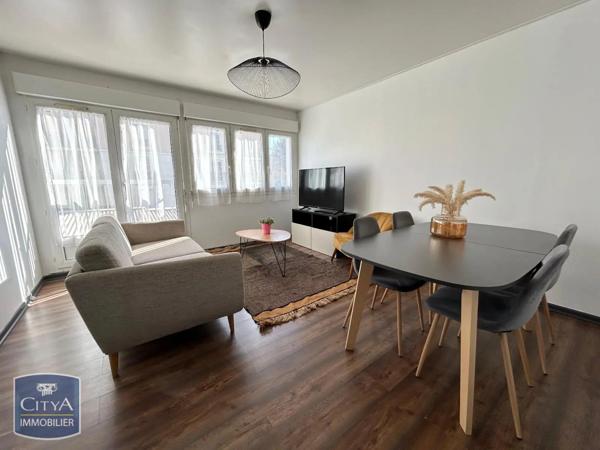 Appartement à louer 4 pièces 64.94m²