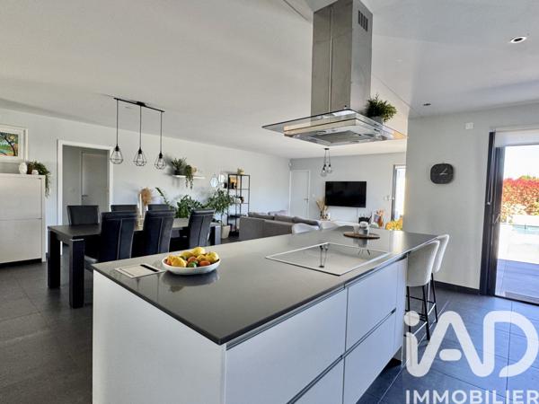 Maison à vendre 5 pièces 140 m² Le Barp