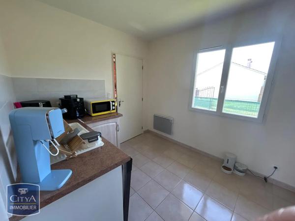 Maison à louer 3 pièces 84.1m² Meauzac (82290)