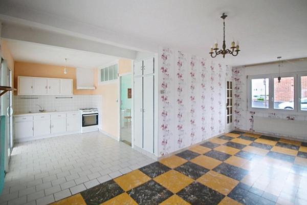 Maison - Arras - 5P - 102.50 m2 - garage