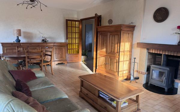 Maison à vendre    6 pièces •  Caluire-et-Cuire