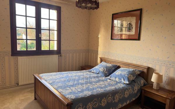 Maison à vendre    6 pièces •  Caluire-et-Cuire