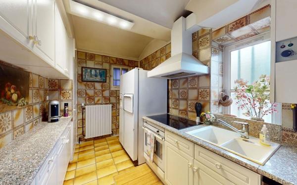 Maison à vendre    5 pièces •  Trévoux