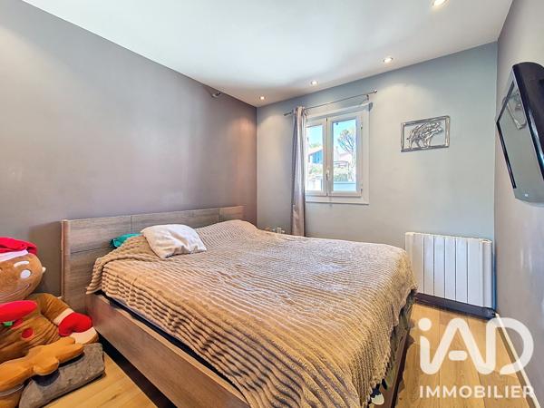 Appartement à vendre 4 pièces 67 m² Fréjus