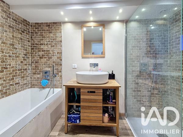 Appartement à vendre 4 pièces 67 m² Fréjus