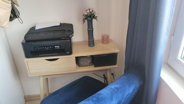 Barbentane 13570 ; Appartement T3 au 1er étage - 52 m² -  parking -