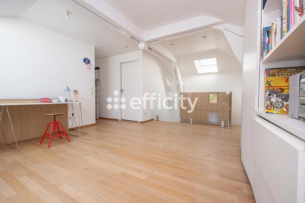 Maison
         13 pièces
        - 340 m² Bien prestige
