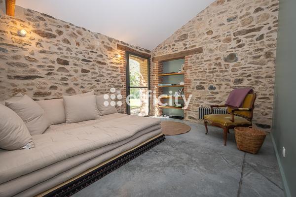 Maison
         13 pièces
        - 340 m² Bien prestige
