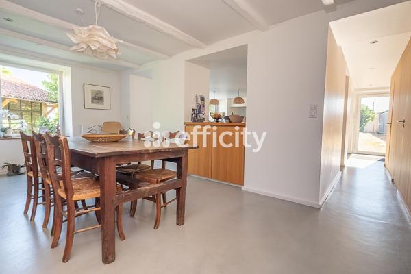 Maison
         13 pièces
        - 340 m² Bien prestige
