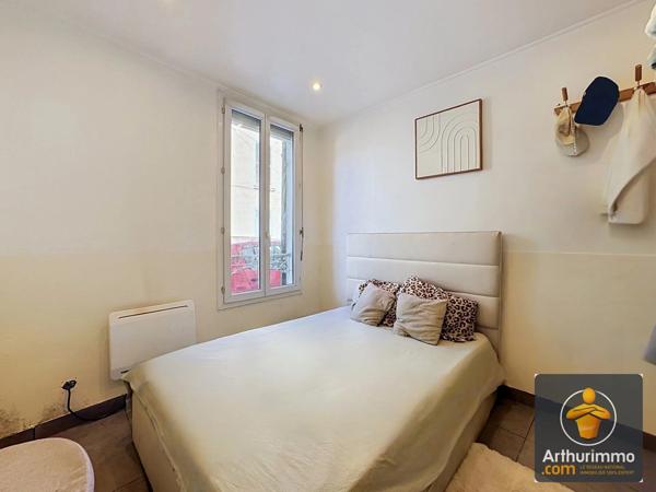 Vente                                                      Appartement
                        
                     2 pièces                                         à Argenteuil