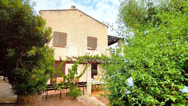 Maison T6 à saisir au plus vite.