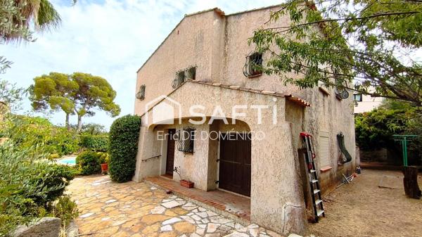 Maison T6 à saisir au plus vite.