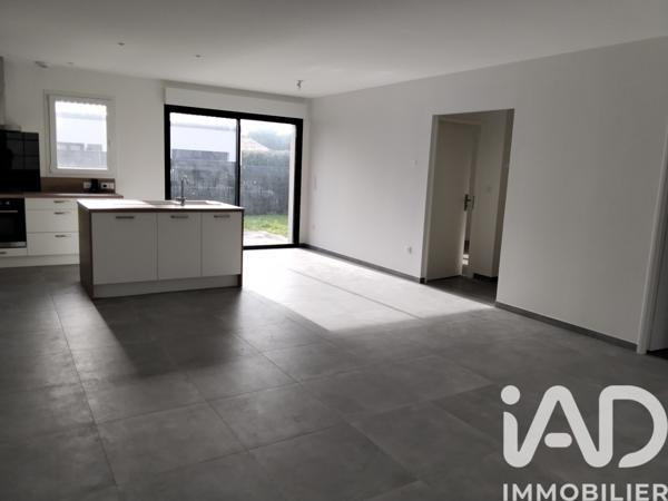 Maison à vendre 3 pièces 74 m² Vouillé